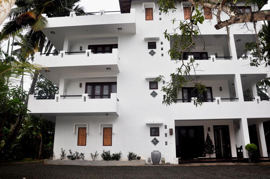 Villa Dineha ヒッカドゥワ エクステリア 写真